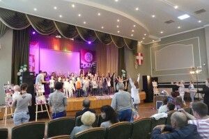 Сонячний настрій від сонячних діток (Фото)