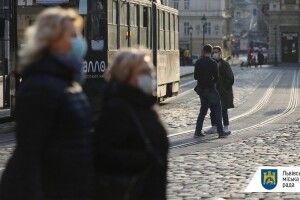 У Львові розглядають питання закриття дитсадків і зупинку руху громадського транспорту