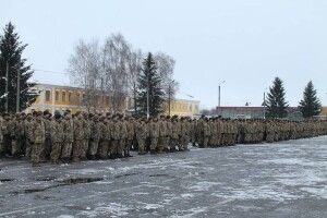 14 бригада поселилась у відновлених казармах