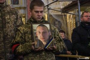 Гурт «Кому Вниз» присвятив пісню загиблому лучанину Івану Газюку
