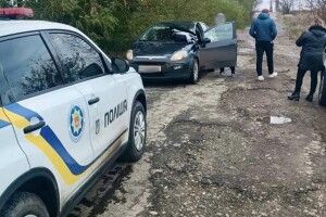 У селі на Волині пильні мешканці викрили чоловіків з наркотиками