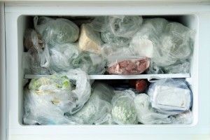 Скільки можна зберігати продукти в морозилці (список)