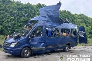 Російські військові атакували рейсовий автобус: 9 загиблих, 4 поранених