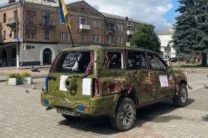 Волинська журналістка про наболіле: «Допомагайте придбати для військових автомобіль, аби власним не довелося їхати на фронт»