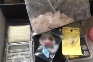 У Луцьку поліція вилучила наркотиків на 30 тисяч гривень