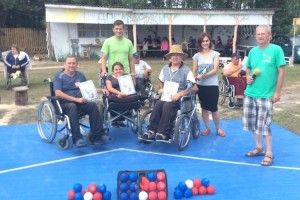 Спортивні змагання з боча у колі друзів!