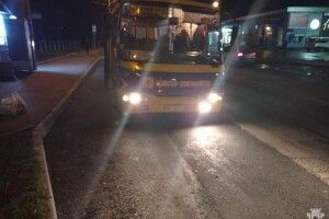 У Рівному водій маршрутки заявив, що його робочий день закінчився і далі він їхати не збирається 