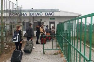 Ввели обмеження на кордоні для торговців-«човників»