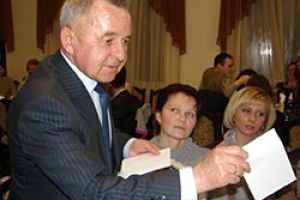 У СЕЛІ ЗАСВІТИЛИ «ЗОЛОТИЙ ЛІХТАР»