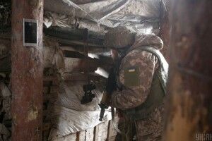 Перед Великоднем російські найманці стріляли по українських позиціях з мінометів, є поранений