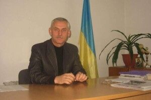 Що в декларації голови Колківської громади, окрім крутої автівки й землі