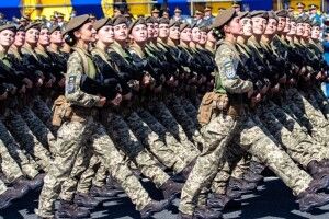 Міноборони може скоротити список професій жінок, які мають стати на військовий облік