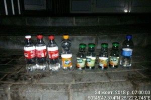 Біля «Гостинця» знешкодили жінку, яка «рятувала» спраглих похмелитися 