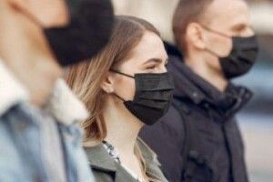 ВООЗ посилила правила носіння масок