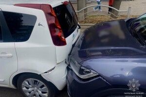 У Луцьку в аварію потрапило одразу 5 транспортних засобів