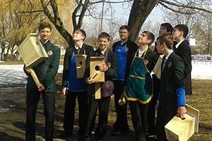 ФОТОФАКТ: пташок годуйте цілий рік