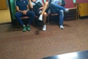 У Луцьку поліцейські затримали двох хлопців, які жорстоко побили охоронця магазину