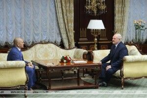 «Слуга народу» поїхав знайомитися до Лукашенка