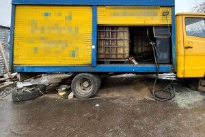 У Рівному викрили підпільні міні-заправки