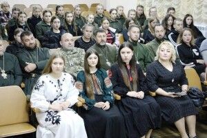 У Луцьку військові капелани розповіли про свою службу та важливу місію на війні