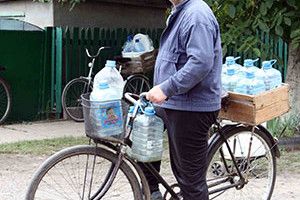 ПО ВОДУ — ЗА 4 КІЛОМЕТРИ