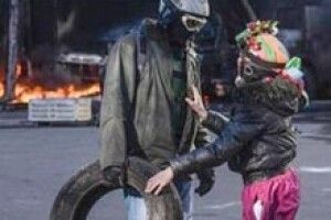 «КОХАНА, НЕ ПЛАЧ, Я ВЕРНУСЬ В ТВОЇ СНИ…»