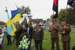 ПОВСТАНЕЦЬ ВРУКОПАШНУ УБИВ ЧОТИРЬОХ ВОРОГІВ