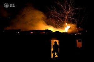 Гасити пожежу у місті на Волині допомагала і команда сільських рятувальників