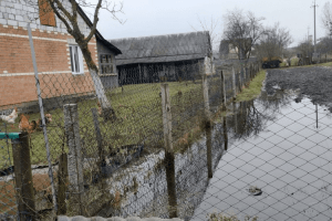 На Волині підтопленими залишаються 612 господарських споруд