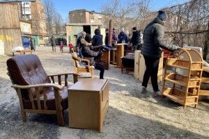 У Нововолинську внутрішньо переміщеним особам передали гуманітарну допомогу з Нідерландів 