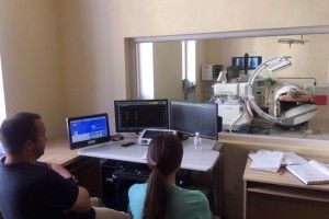 У Луцьку вперше за 11 років провели операції трьом пацієнтам з порушенням серцевого ритму 