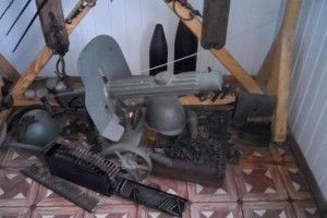 Тримав удома і мінометну міну, і автомат Калашникова, і кулемет Максима — невже волинянин готувався до війни? (фото)