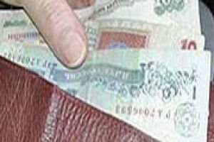 НЕВЖЕ ЗАРПЛАТУ ТРЕБА ВИПРОШУВАТИ?