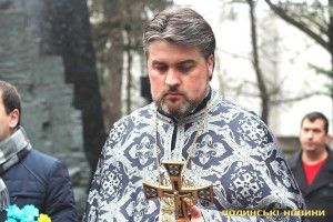 Луцький міський декан закликав православних волинян будити своїх пастирів