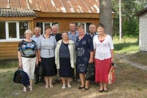 У Смолярах-Світязьких 55-річні дядьки показали клас у підтягуванні на турніку