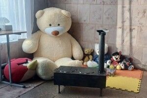 Волинь зігріває Київ: до столиці відправили партію печей для пунктів обігріву