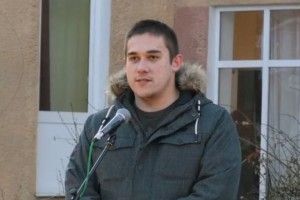  Кіборг мріє про стрибки з парашутом