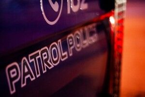 Серед білого дня в Луцьку п'яний водій «вишивав» на бусі