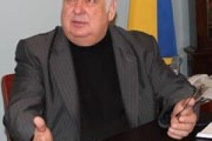 ХТО ПОГРОЖУЄ ПЕТРУ САГАНЮКУ?