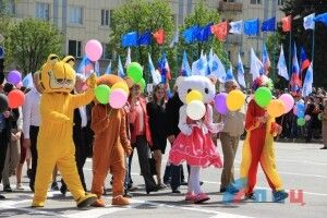 Якщо вірити Плотницькому, до окупованого Луганська з’їхалася вся світова еліта (фото)