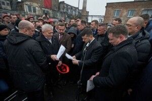 Будь-які ініціативи уряду щодо реформування вугільної галузі обговорюватимуть з шахтарями. Запевнення Президента