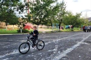 У Ковелі відремонтували один із дворів, який був у дуже поганому стані (Фото)