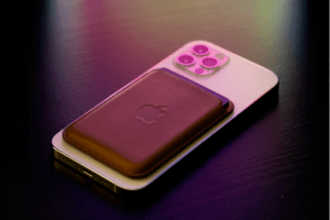 Можливості MagSafe для iPhone