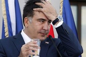 Саакашвілі  «скрутили» у ресторані і повезли в невідомому напрямку (Відео)