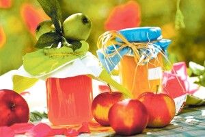 «Нині Спас іде до нас з щедрими дарами»: найсмачніші рецепти страв з яблуками