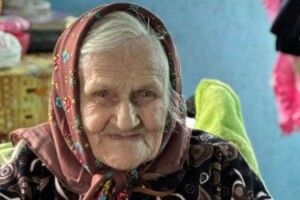 Родина бабусі з Волині, яку врятувала від голоду волонтерка, хоче подати на благодійницю в суд (Фото)