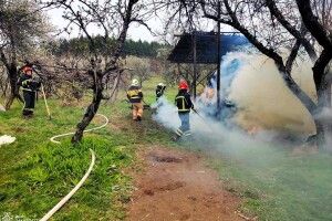 На Волині жінка організували в місті димову завісу