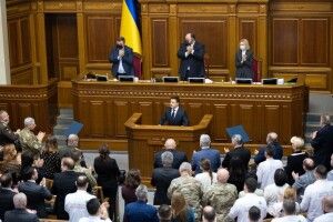 «Свині колосяться, кури поросяться, надої в два рази»: як українці відреагували на щорічне послання Зеленського у Раді