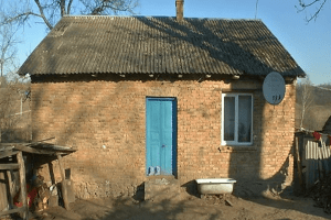 На Рівненщині 13-річна дівчина завагітніла від свого вітчима (Відео)