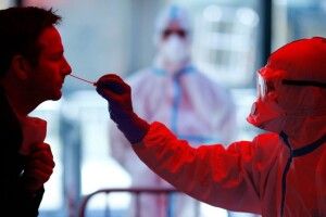 У неділю на Волині на COVID-19 захворіло 95 людей, троє померло